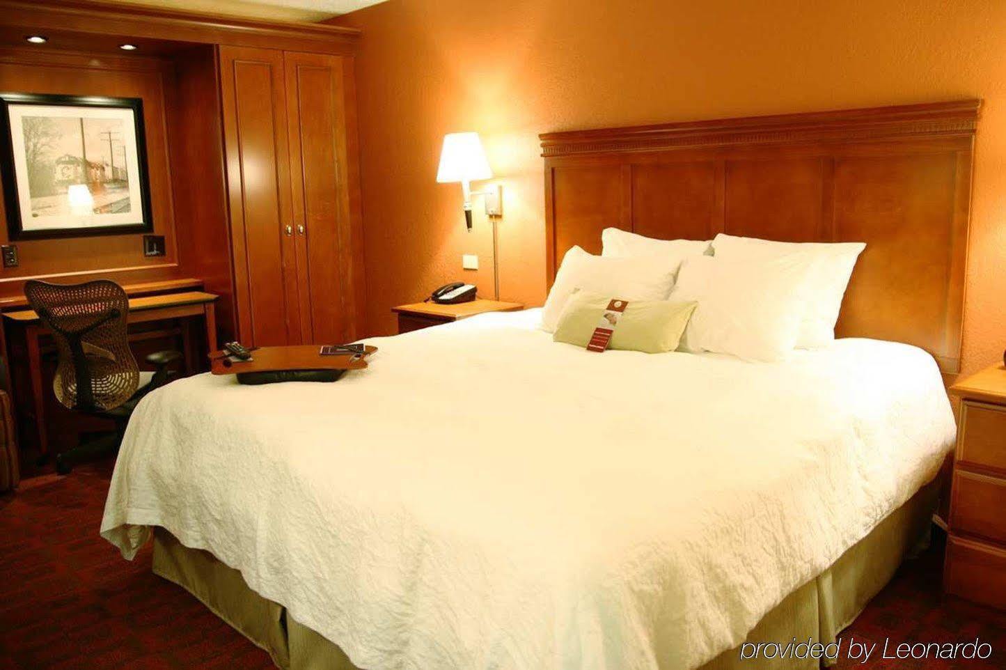 Hampton Inn Joliet/I-80 Room photo
